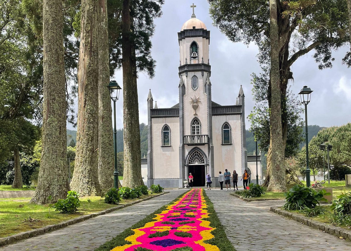Private Van Tour Half Day Volcanic Lake Sete Cidades
